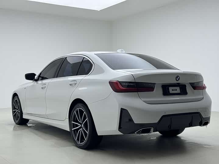 Фото 4 - BMW 3 Series