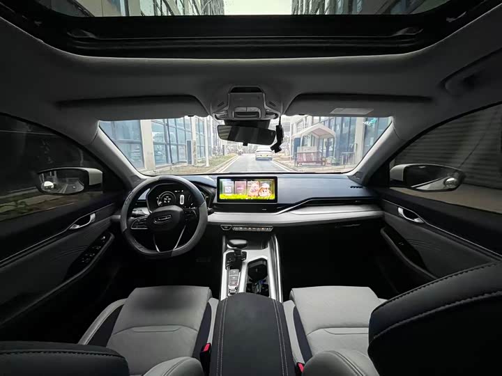 Фото 9 - Geely Preface