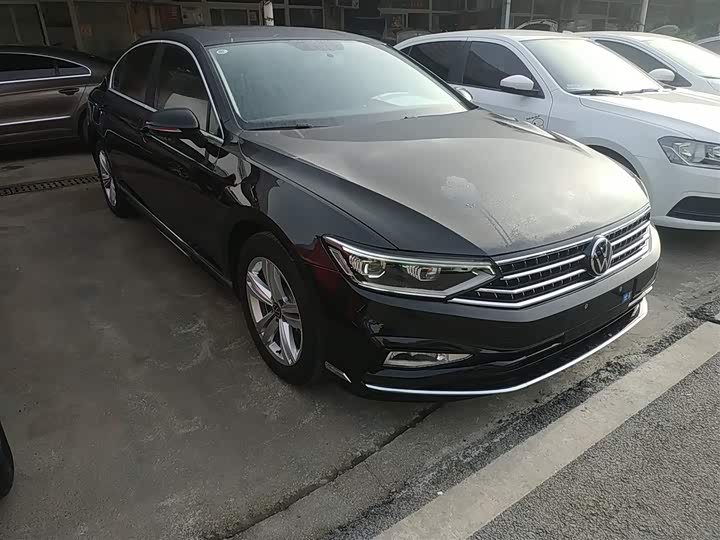 Фото 4 - Volkswagen Magotan