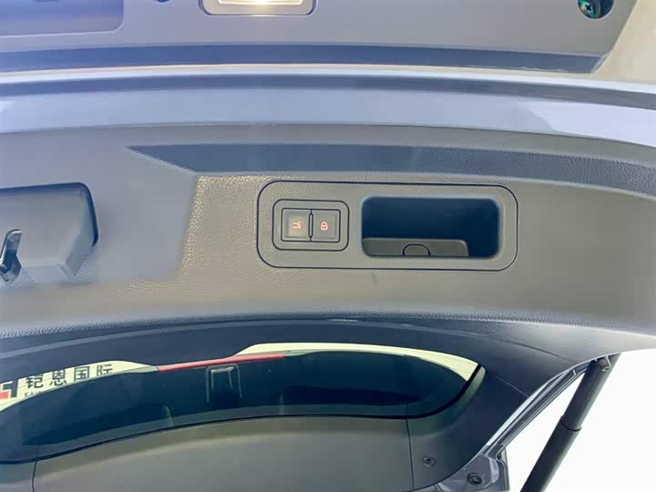 Фото 9 - BYD Song Pro Hybrid