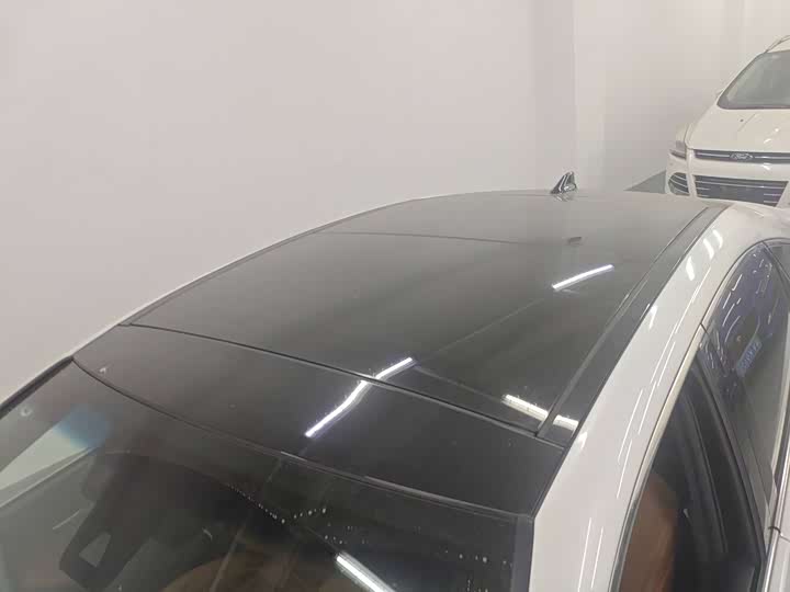 Фото 6 - Toyota Avalon