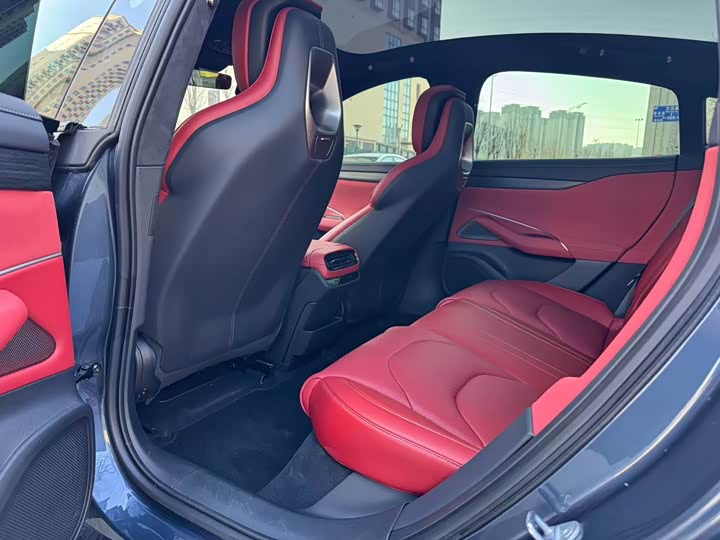 Фото 5 - Xiaomi SU7