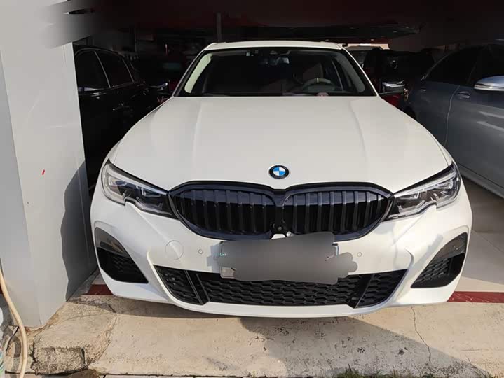 Фото 2 - BMW 3 Series