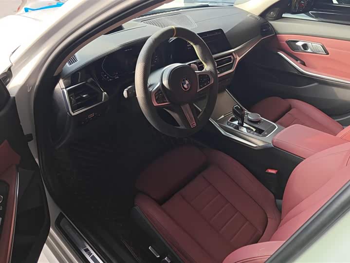 Фото 9 - BMW 3 Series