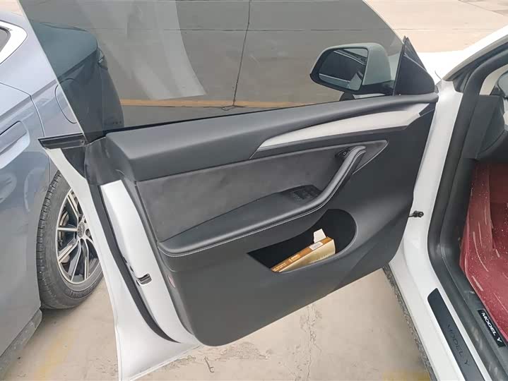 Фото 7 - Tesla Model Y