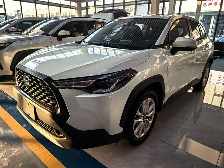 Фото 1 - Toyota Corolla Cross