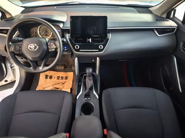 Фото 4 - Toyota Corolla Cross