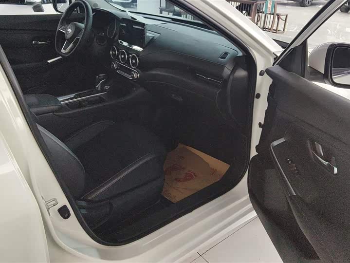 Фото 8 - Nissan Sylphy