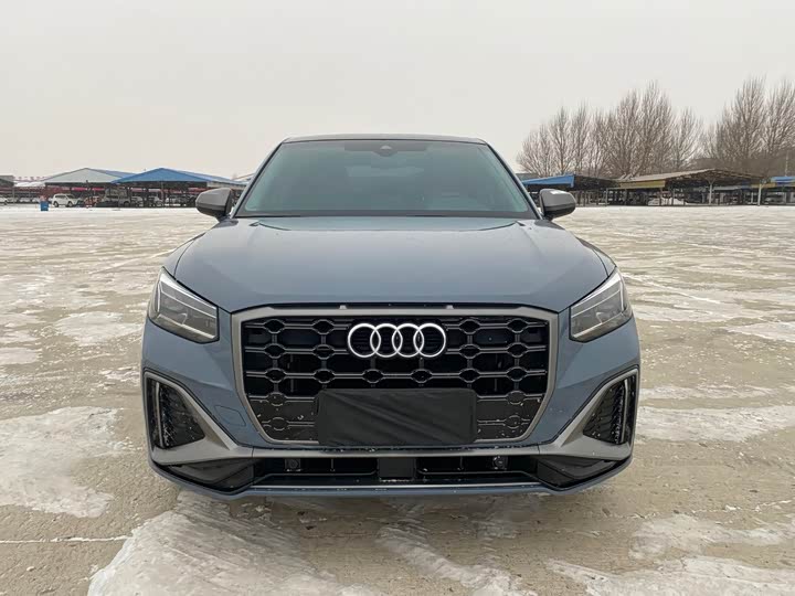 Фото 2 - Audi Q2L