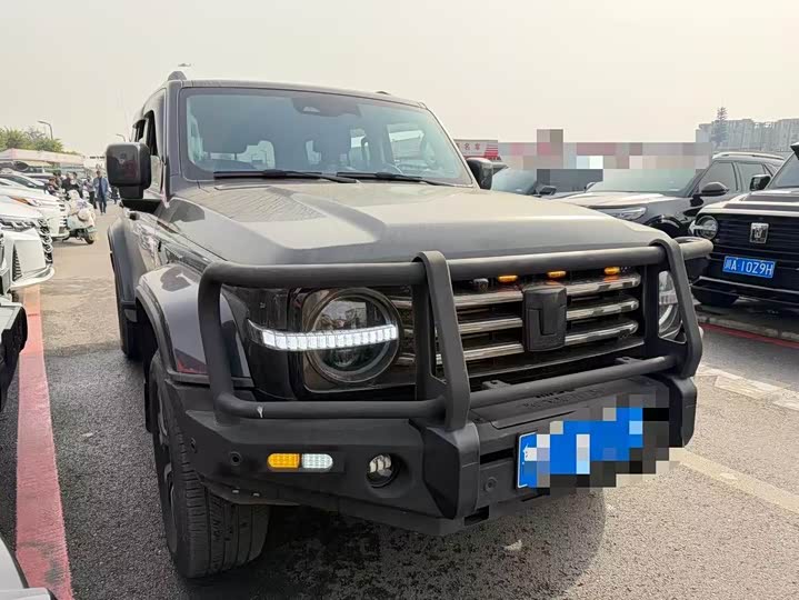 Фото 3 - Tank 300