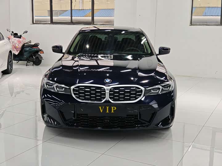 Фото 2 - BMW 3 Series