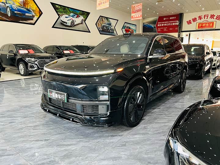 Фото 1 - LiXiang L9