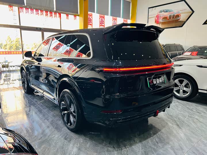 Фото 9 - LiXiang L9