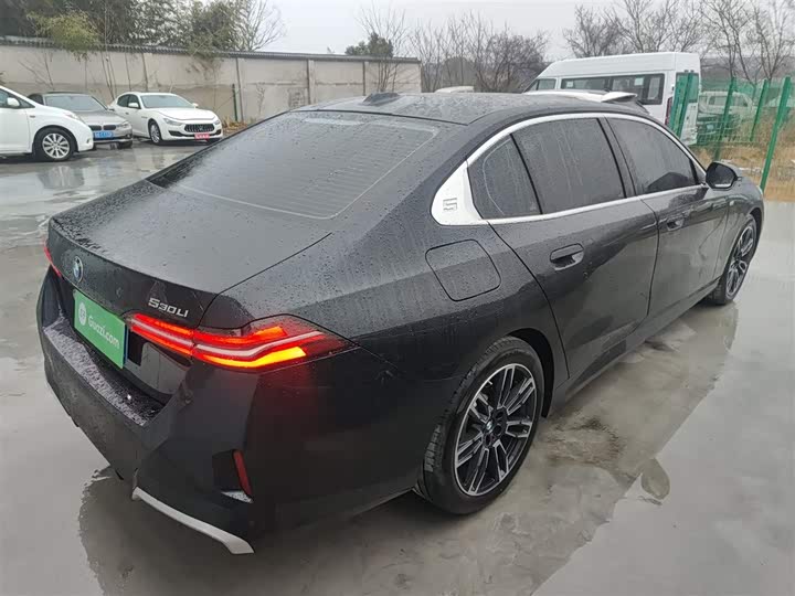 Фото 7 - BMW 5 Series