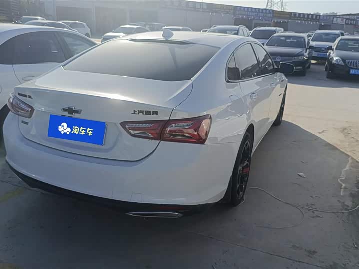 Фото 3 - Chevrolet Malibu XL