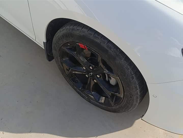 Фото 6 - Chevrolet Malibu XL