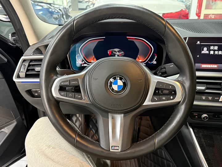 Фото 9 - BMW 3 Series