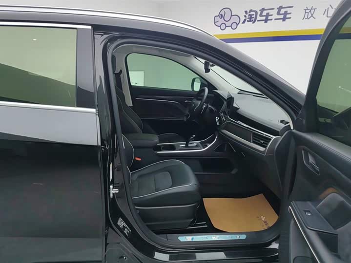 Фото 8 - Haval H6