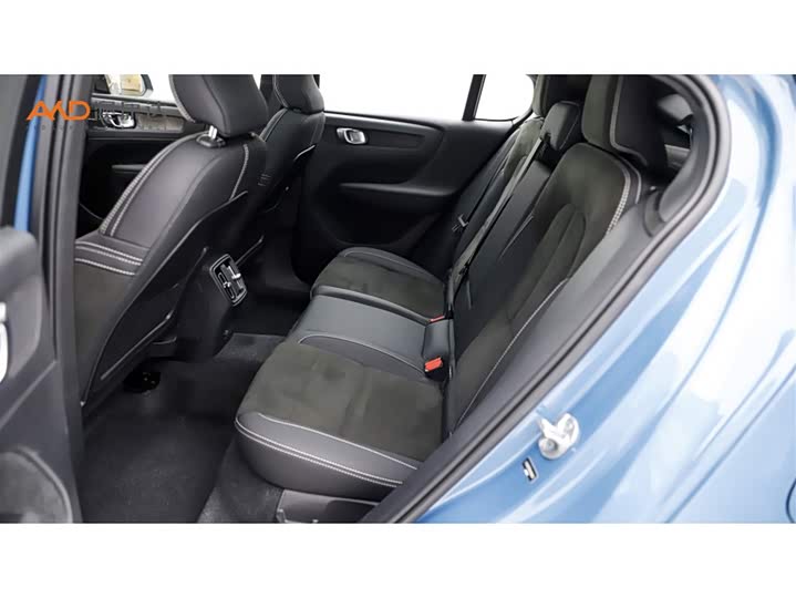 Фото 7 - Volvo C40