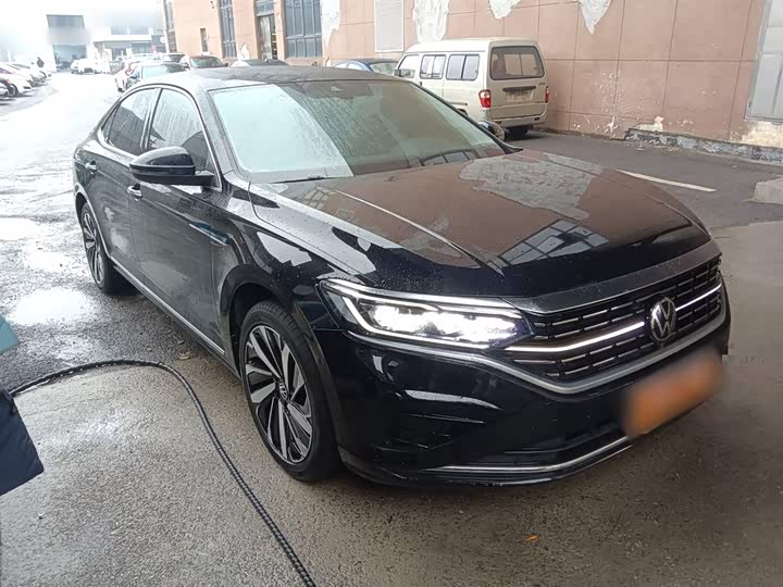 Фото 4 - Volkswagen Passat