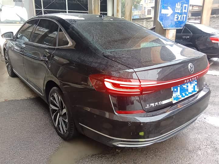 Фото 5 - Volkswagen Passat