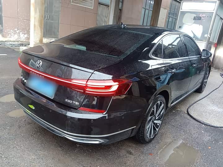 Фото 7 - Volkswagen Passat