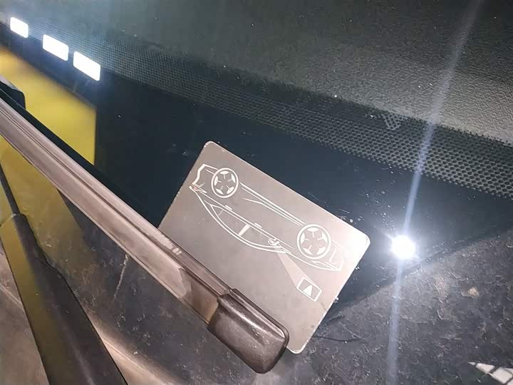 Фото 9 - Changan Deepal SL03