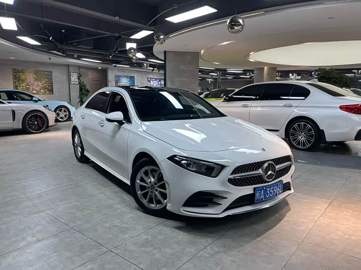 Фото 3 - Mercedes-Benz A-Class