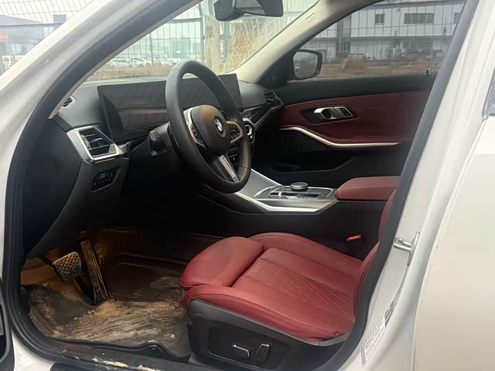 Фото 4 - BMW 3 Series