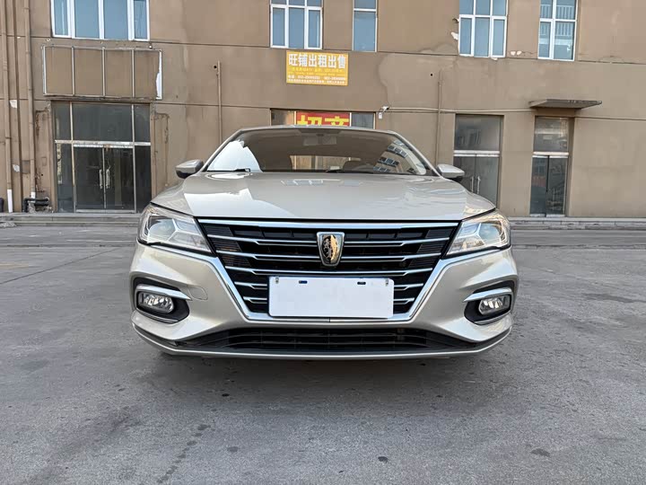 Фото 3 - Roewe i5