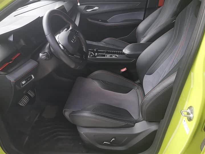 Фото 9 - Geely Binrui