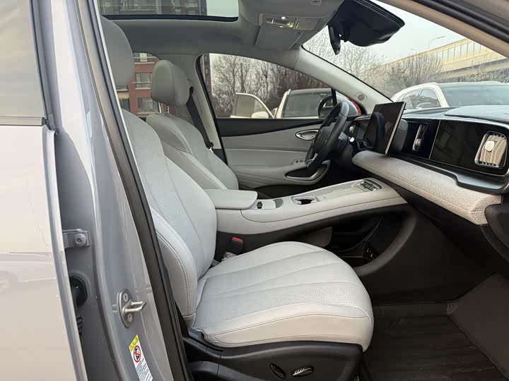 Фото 7 - BYD Sea Lion 05 EV