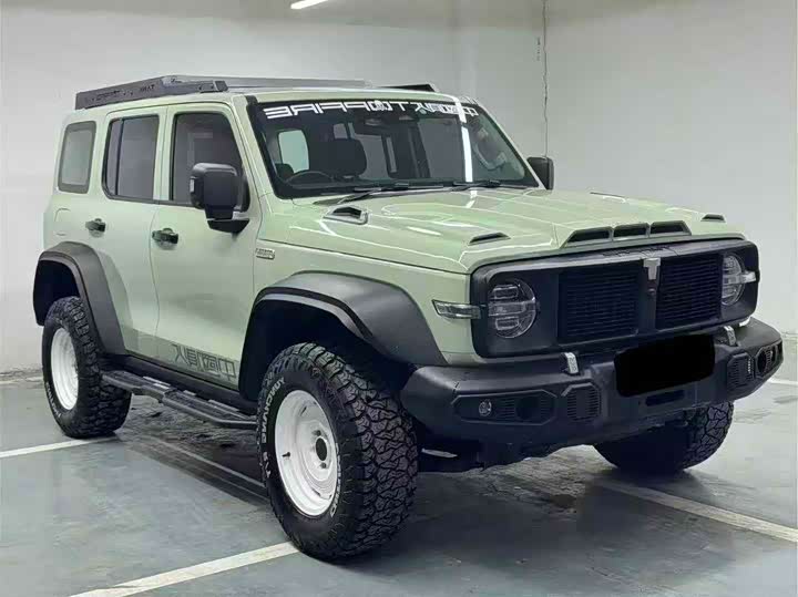 Фото 3 - Tank 300