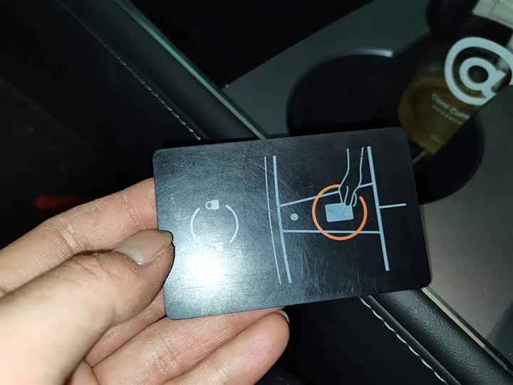 Фото 9 - Tesla Model 3