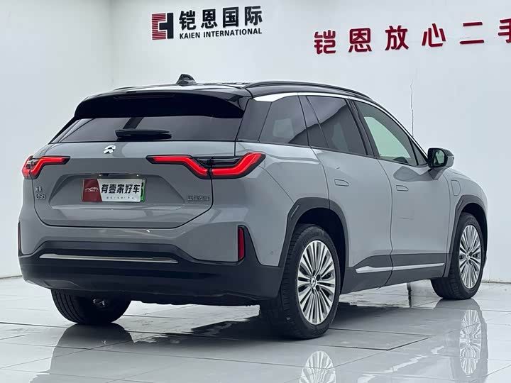 Фото 4 - Nio ES6