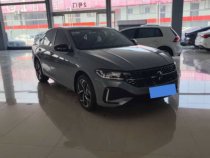 Фото 1 - Volkswagen Lavida