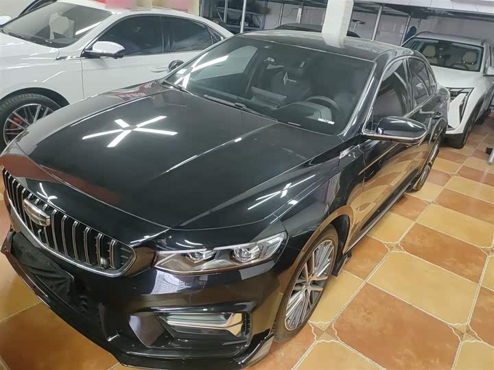 Фото 1 - Geely Preface