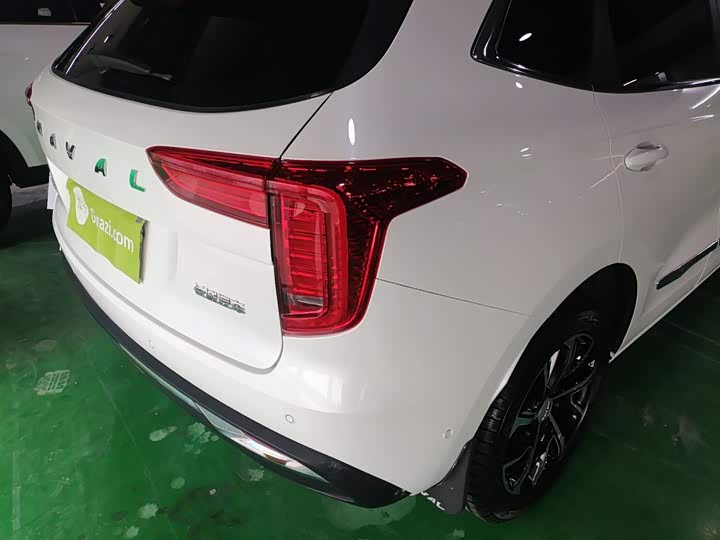 Фото 8 - Haval Jolion