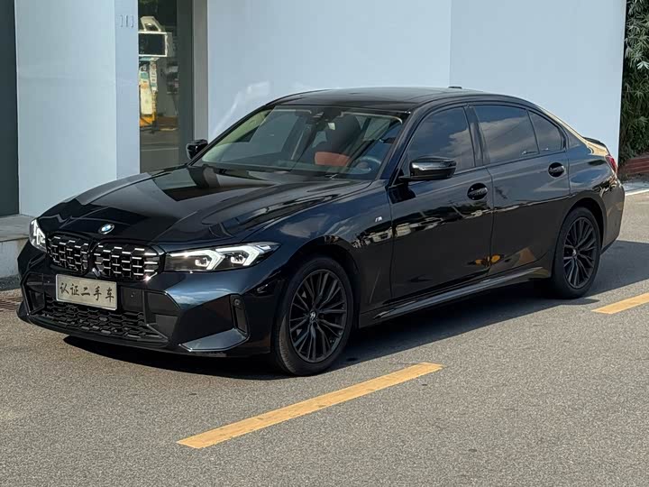 Фото 1 - BMW 3 Series