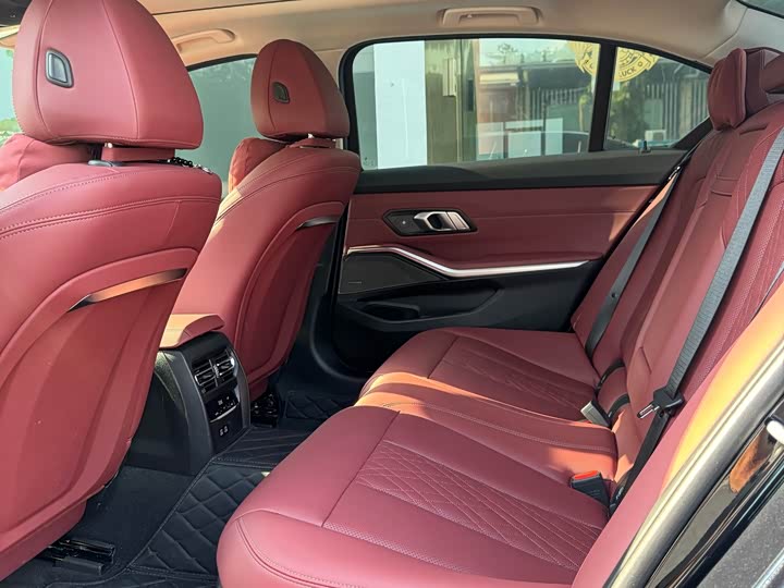 Фото 4 - BMW 3 Series