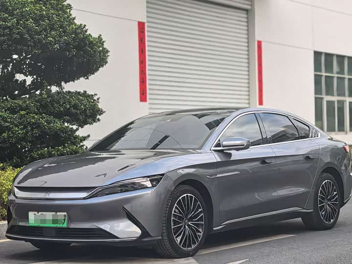 Фото 1 - BYD Han