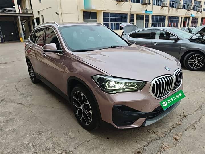 Фото 4 - BMW X1