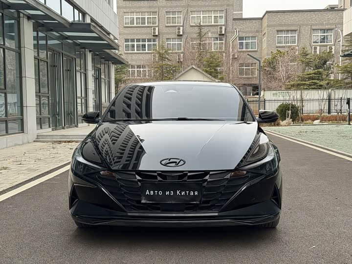 Фото 2 - Hyundai Elantra N line