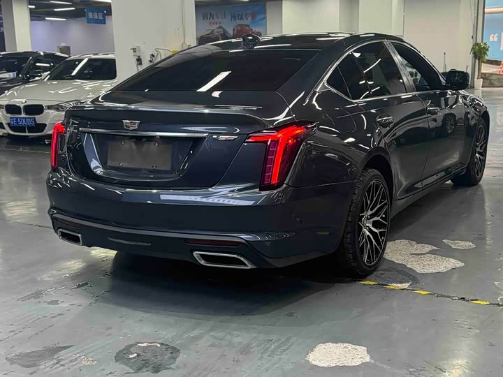 Фото 9 - Cadillac CT5