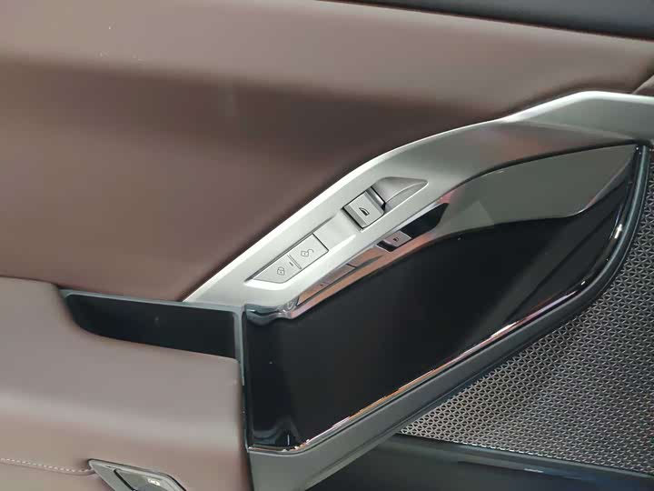 Фото 6 - BMW 7 Series