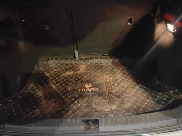 Фото 4 - Volkswagen Tharu