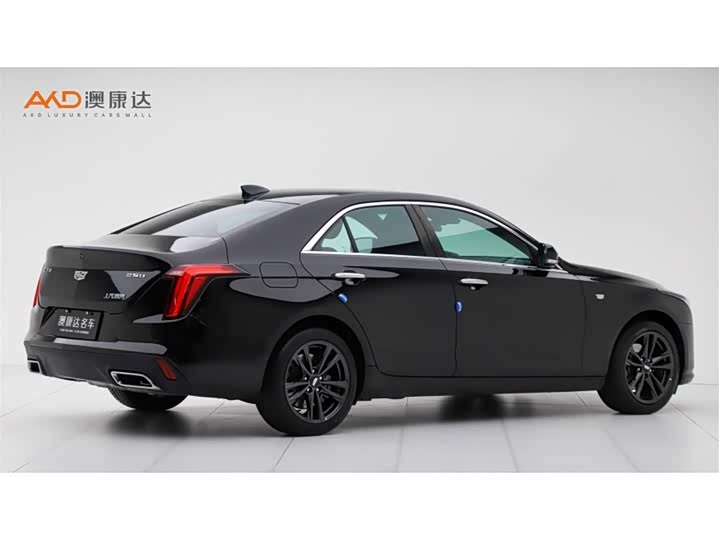 Фото 3 - Cadillac CT4