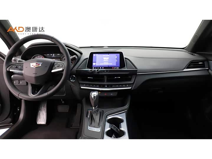 Фото 5 - Cadillac CT4