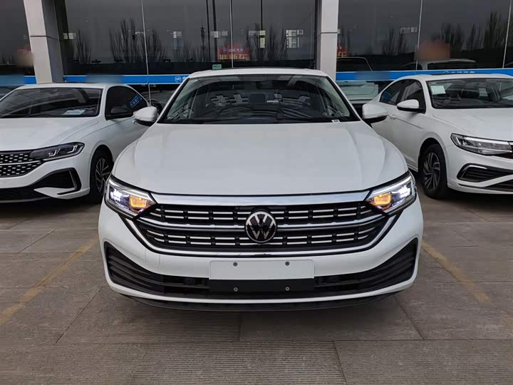 Фото 3 - Volkswagen Sagitar L