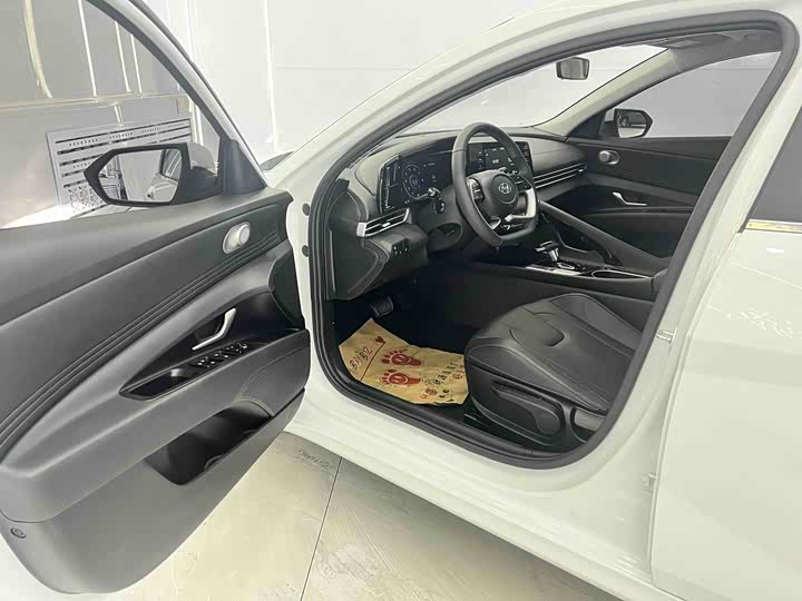 Фото 9 - Hyundai Elantra N line